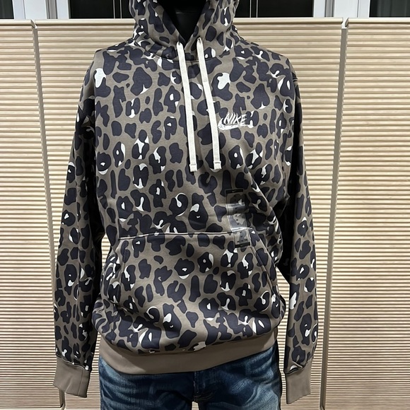 Nike Sportswear Club Fleece Fierce Leopard Men's Hoodie Size Medium - Picture 3 of 10